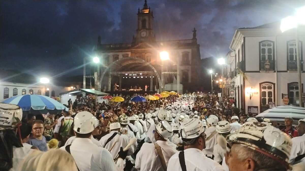 Carnaval 2026: Domingo é dia de Bandalheira 