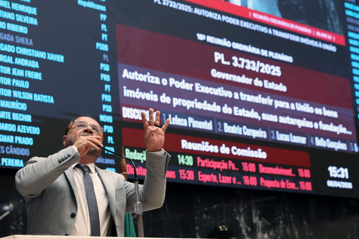 ALMG aprova projeto histórico de Leleco Pimentel para Ouro Preto