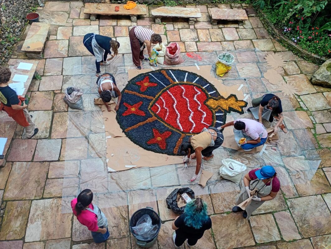 Faop se prepara para confecção de tapetes devocionais em Ouro Preto